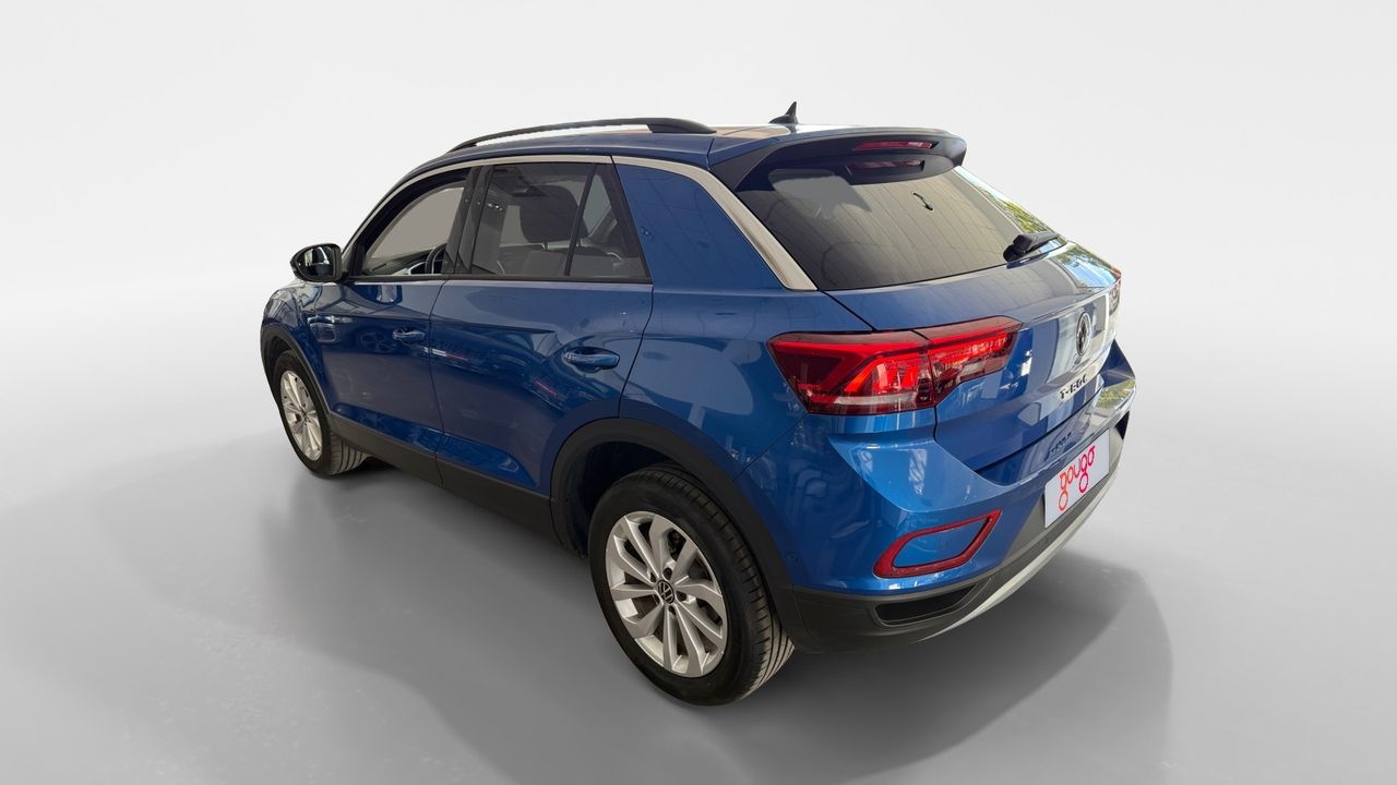 Volkswagen T-Roc "MáS" DARK 1.0 TSI 85 KW (115 CV) 6 VEL. - foto 7