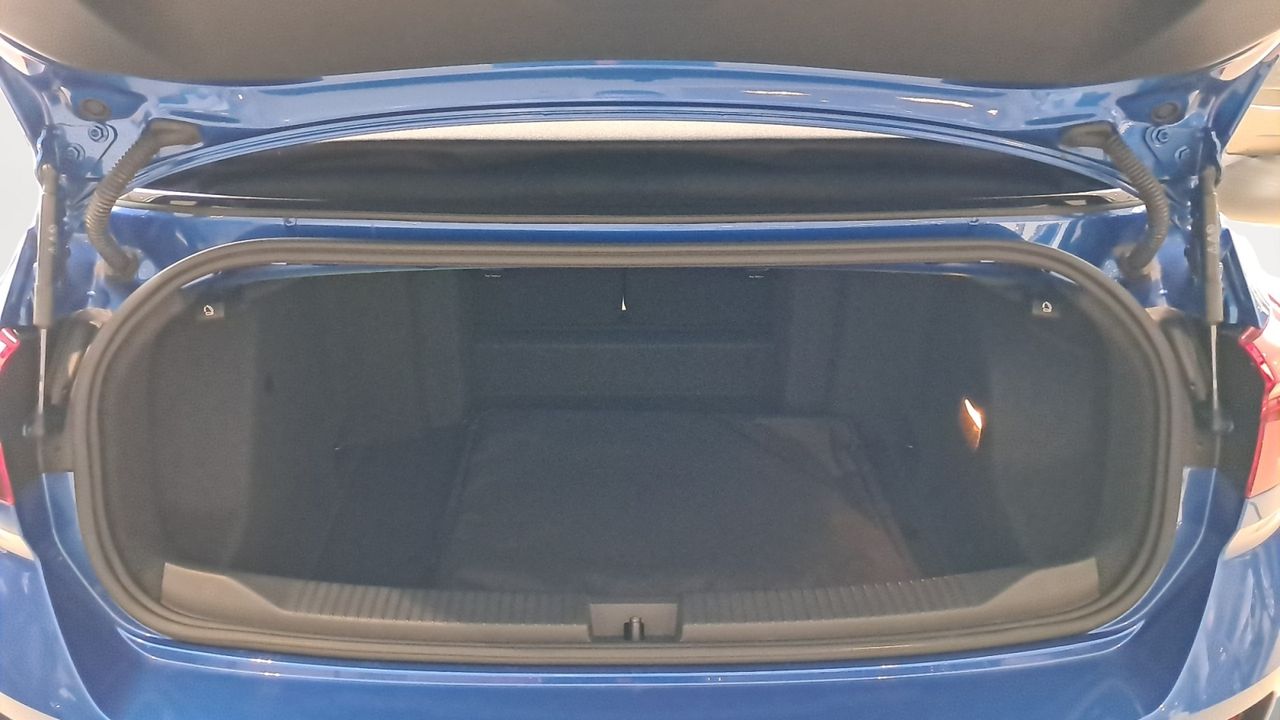 Volkswagen T-Roc CABRIO R-LINE 1.5 TSI 110 KW (150 CV) AUTOM - foto 13