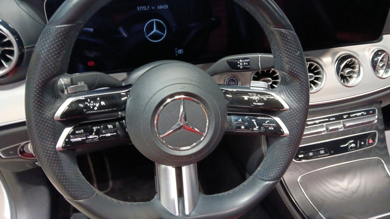 Mercedes Clase E E 220 D CABRIO AMG LINE - foto 8