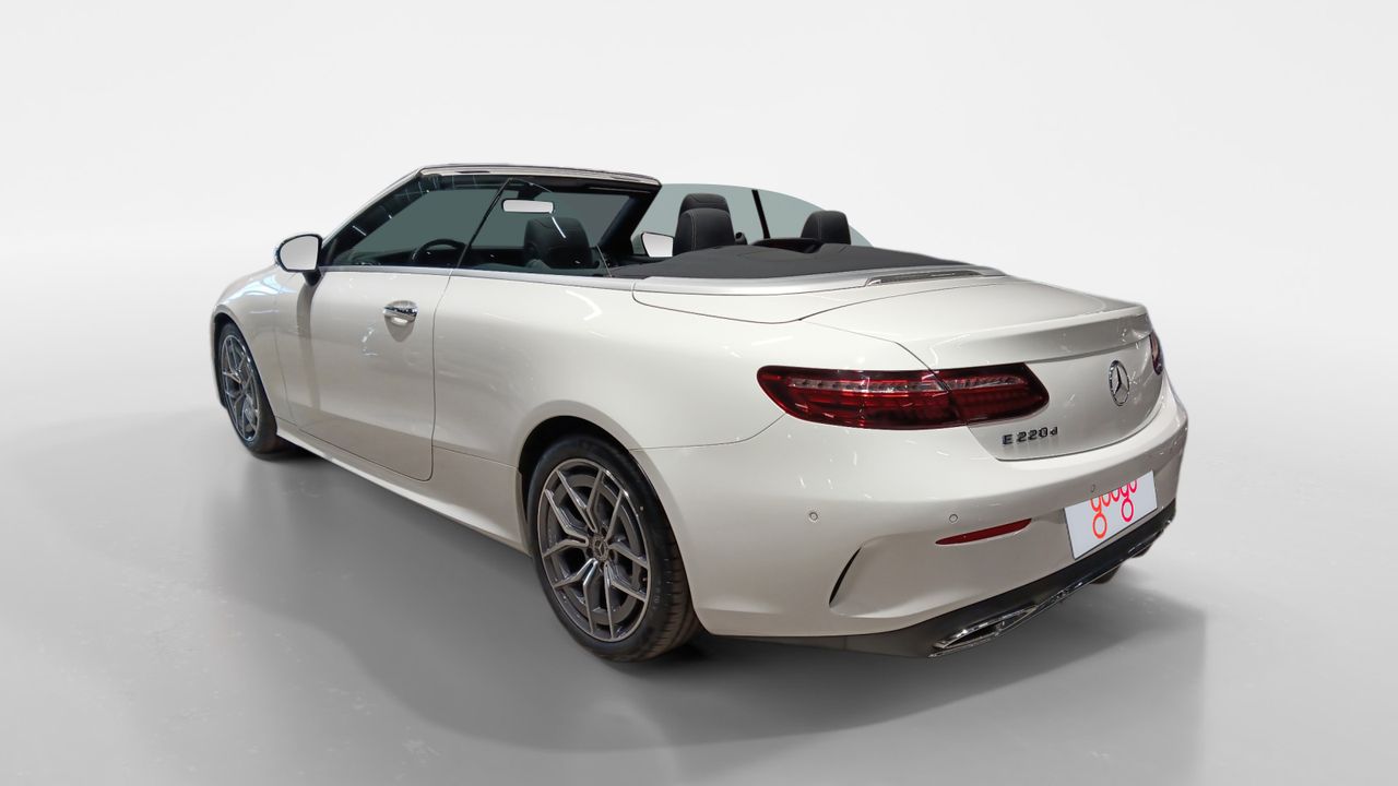 Mercedes Clase E E 220 D CABRIO AMG LINE - foto 3