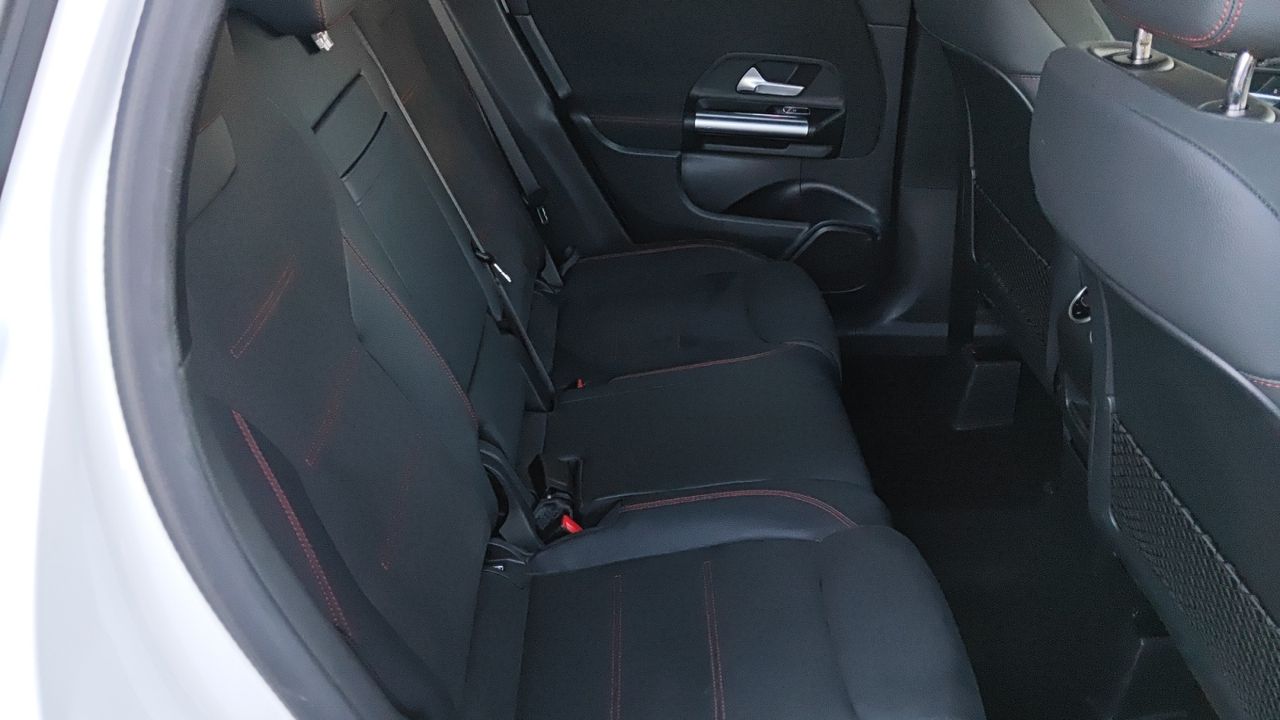 Mercedes GLA -CLASS GLA 250 E - foto 14