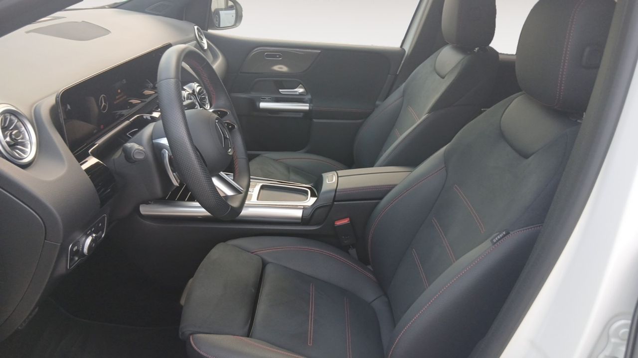 Mercedes Clase B B 200 D - foto 9