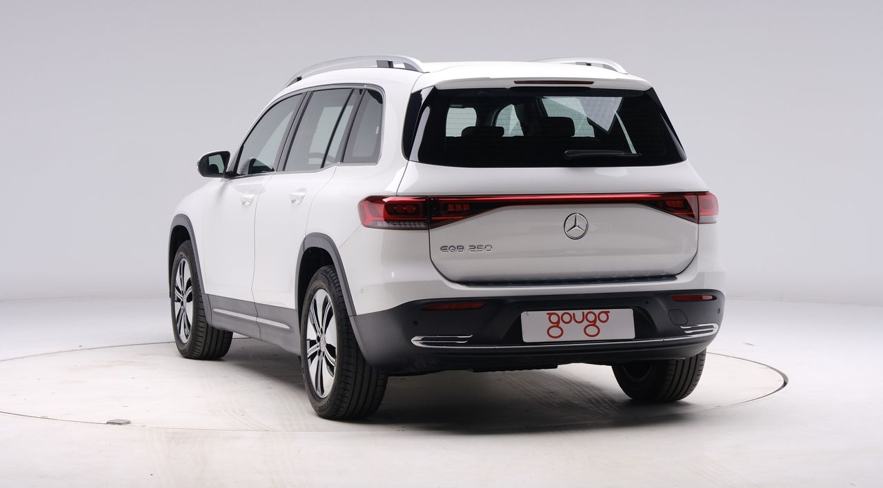 Mercedes EQB 250. - foto 7