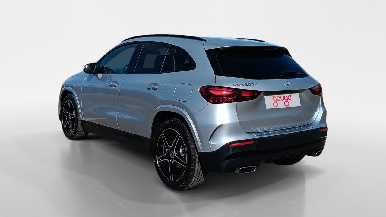 Mercedes GLA 200 D - foto 7