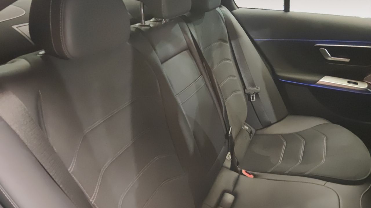 Mercedes Clase E E 220 D - foto 14