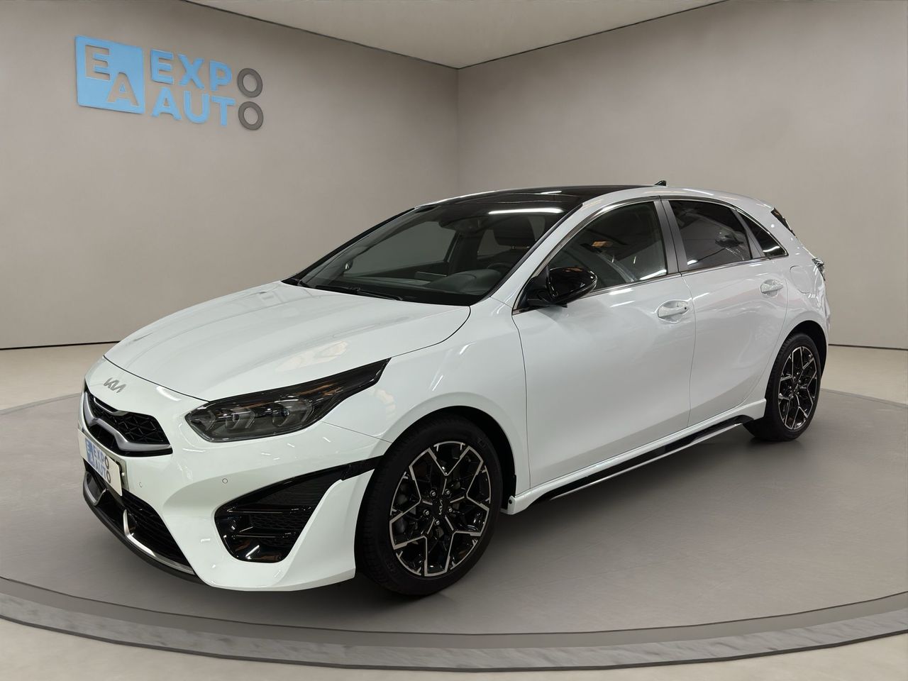 Kia Ceed 1.5 MHEV 118kW (160CV) GT Line DCT - Foto 2