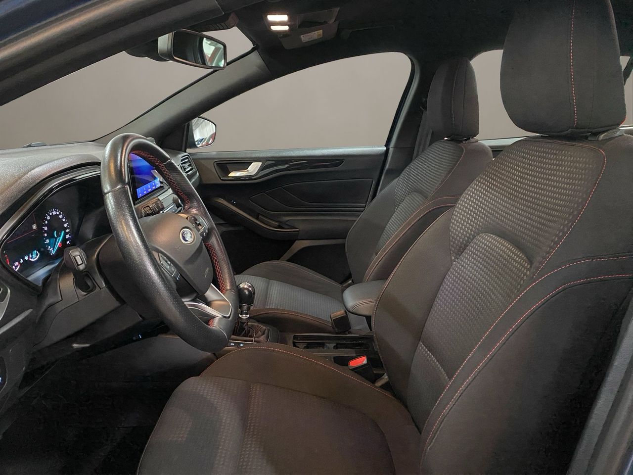 Ford Focus 1.0 Ecoboost 92kW ST-Line SportBr - Foto 2