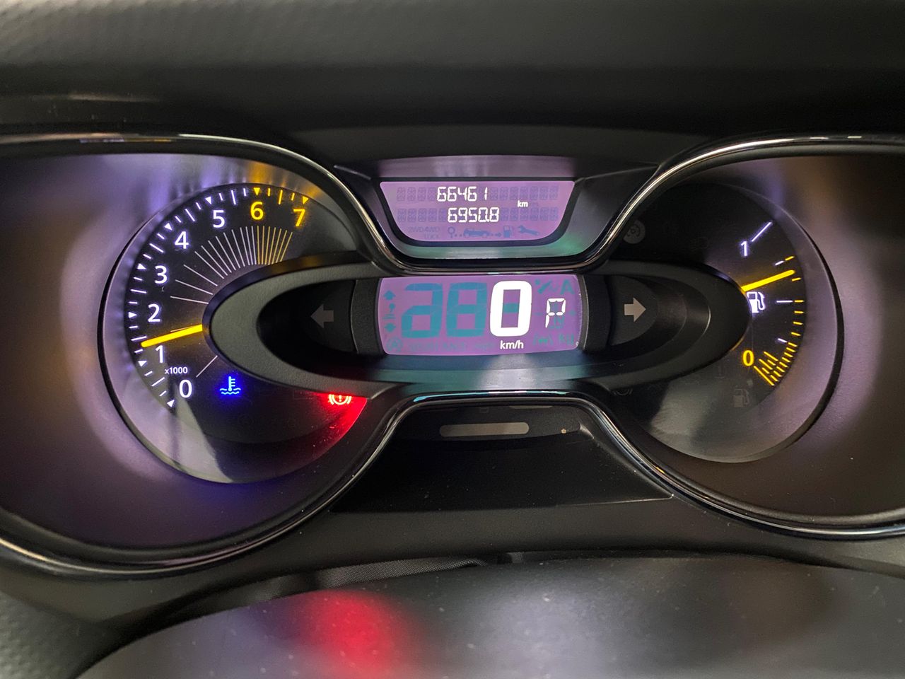 Renault Captur Zen TCe 120 - Foto 2