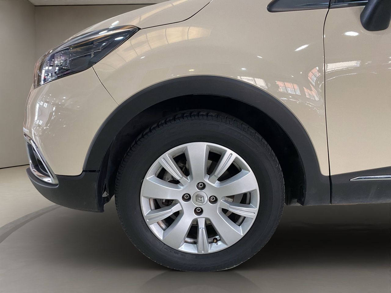 Renault Captur Zen TCe 120 - Foto 2