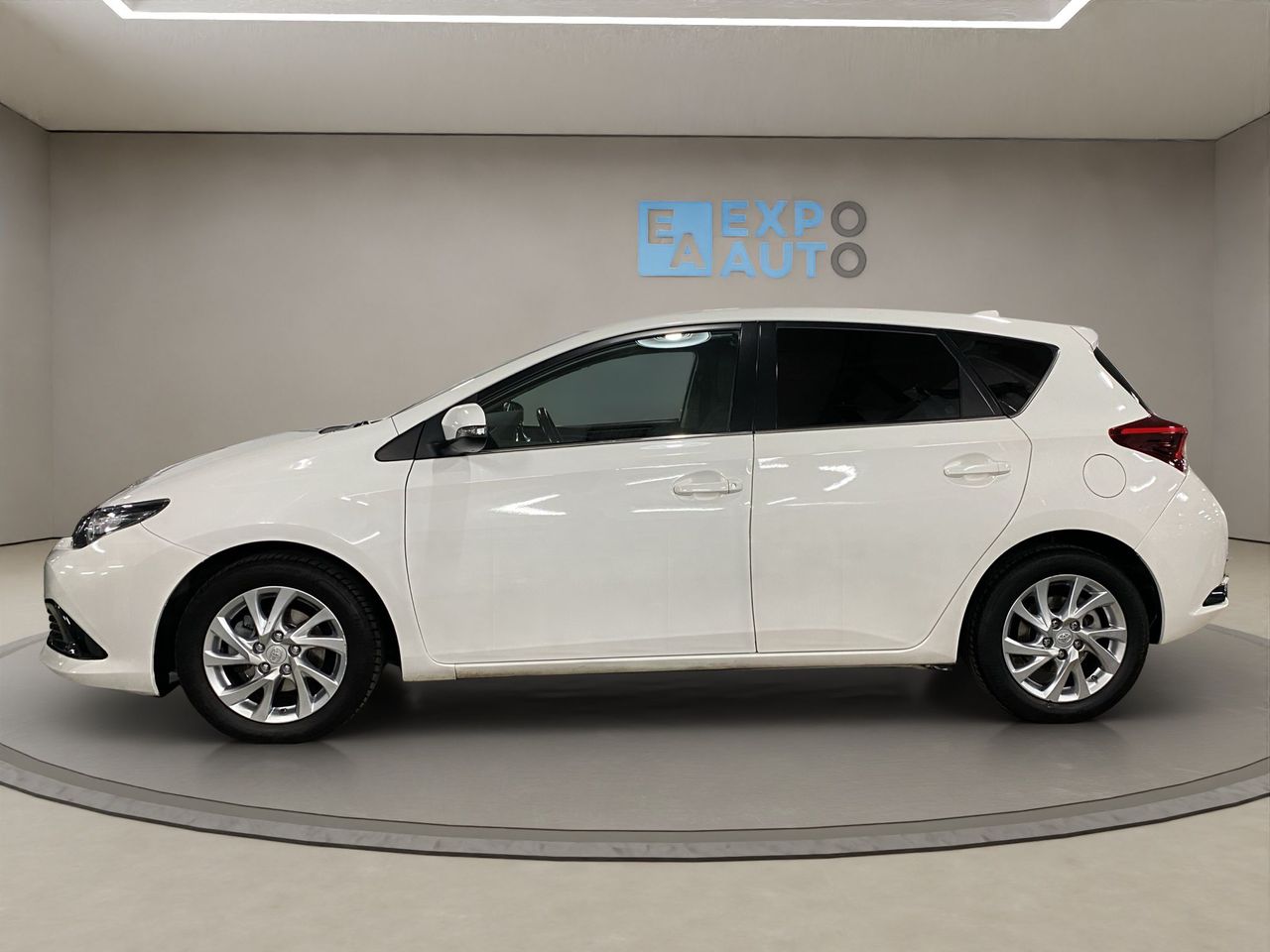 Toyota Auris 1.2 120T Active - Foto 2