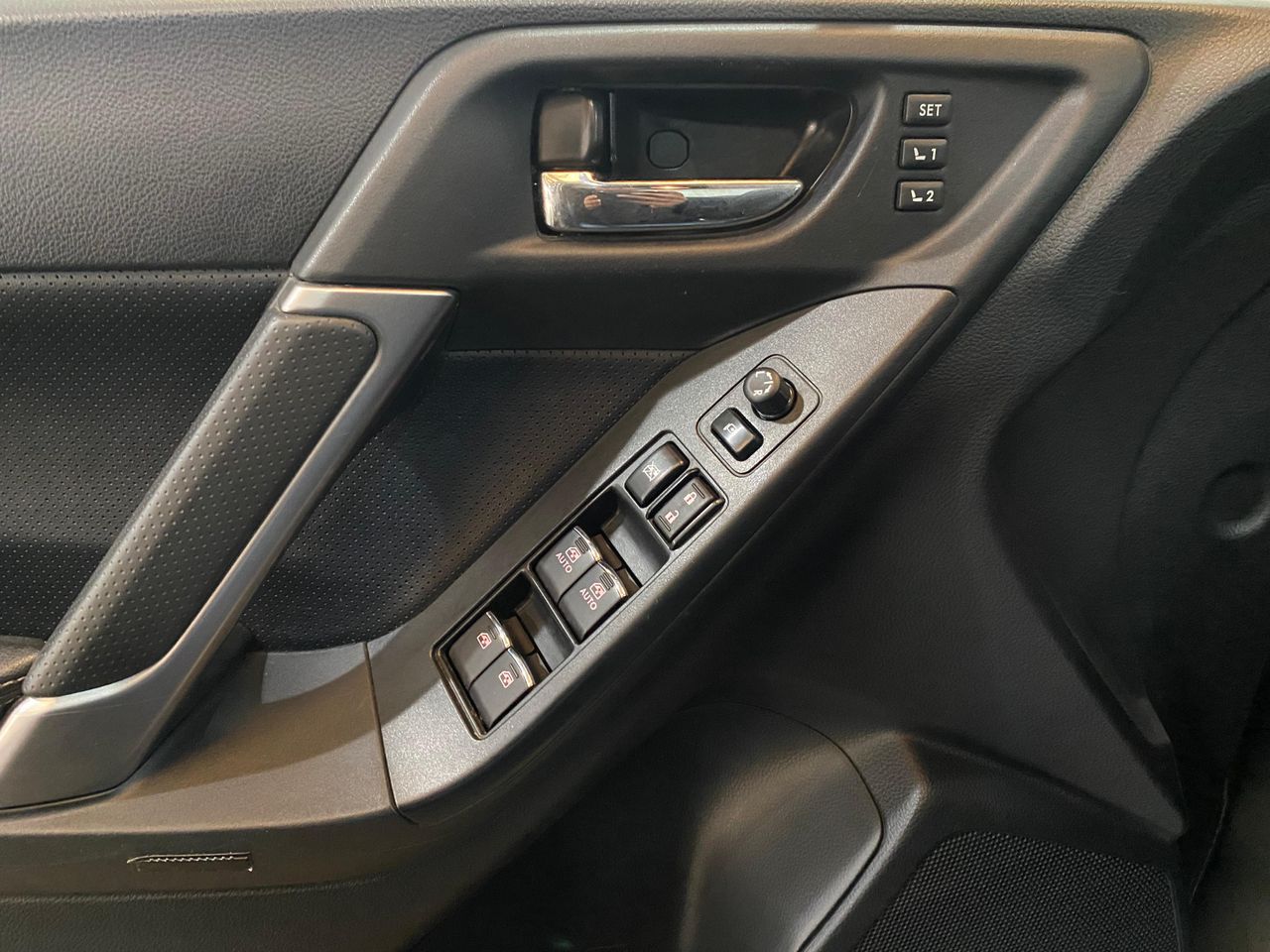 Subaru Forester 2.0 Lineartronic Executive GLP - Foto 2