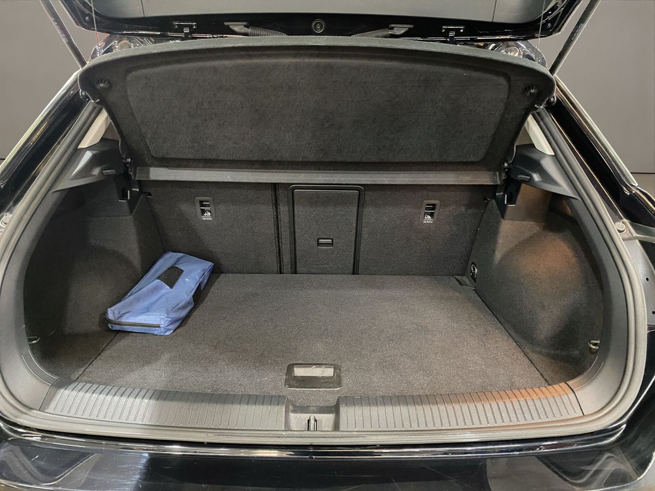 Volkswagen T-Roc R-Line 1.5 TSI 110kW (150CV) - Foto 2