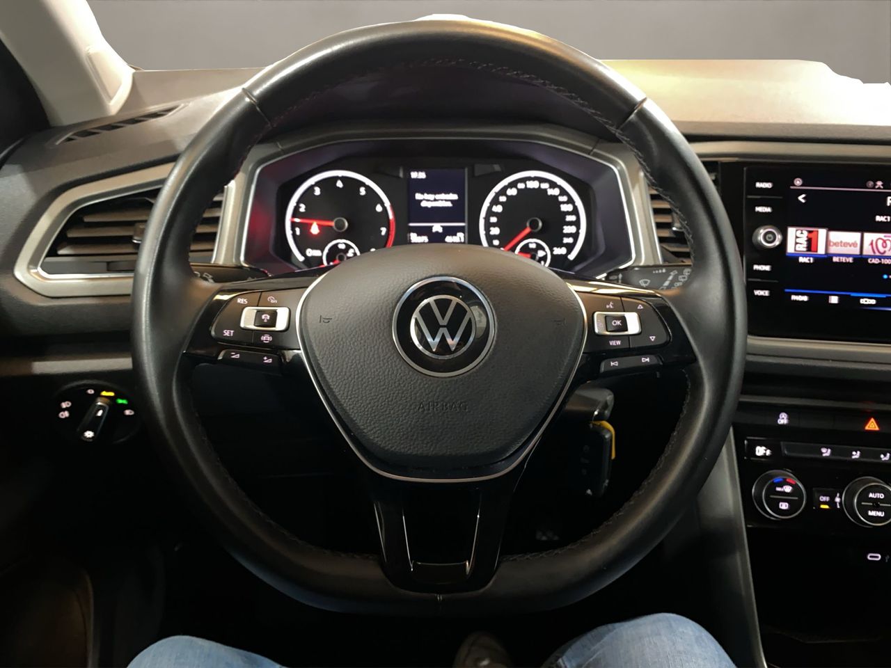Volkswagen T-Roc R-Line 1.5 TSI 110kW (150CV) - Foto 2
