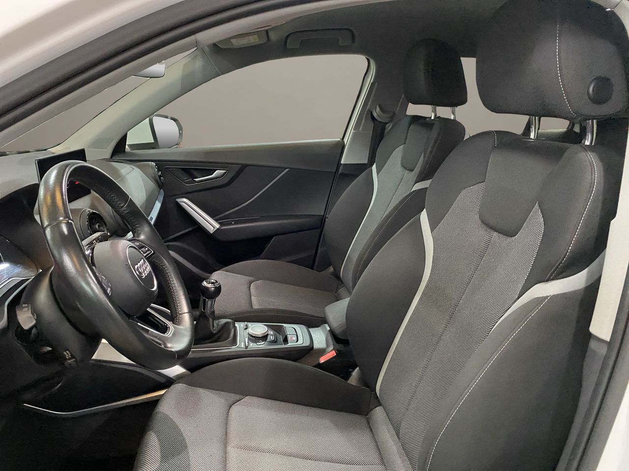 Audi Q2 sport edition 1.6 TDI - Foto 2