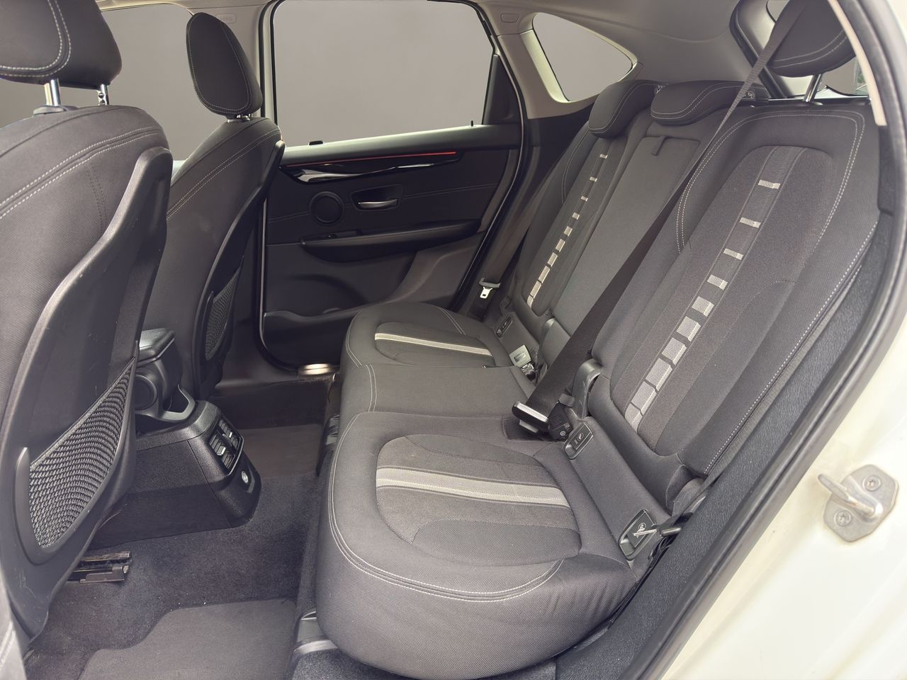 BMW Serie 2 Active Tourer 218i  - Foto 2