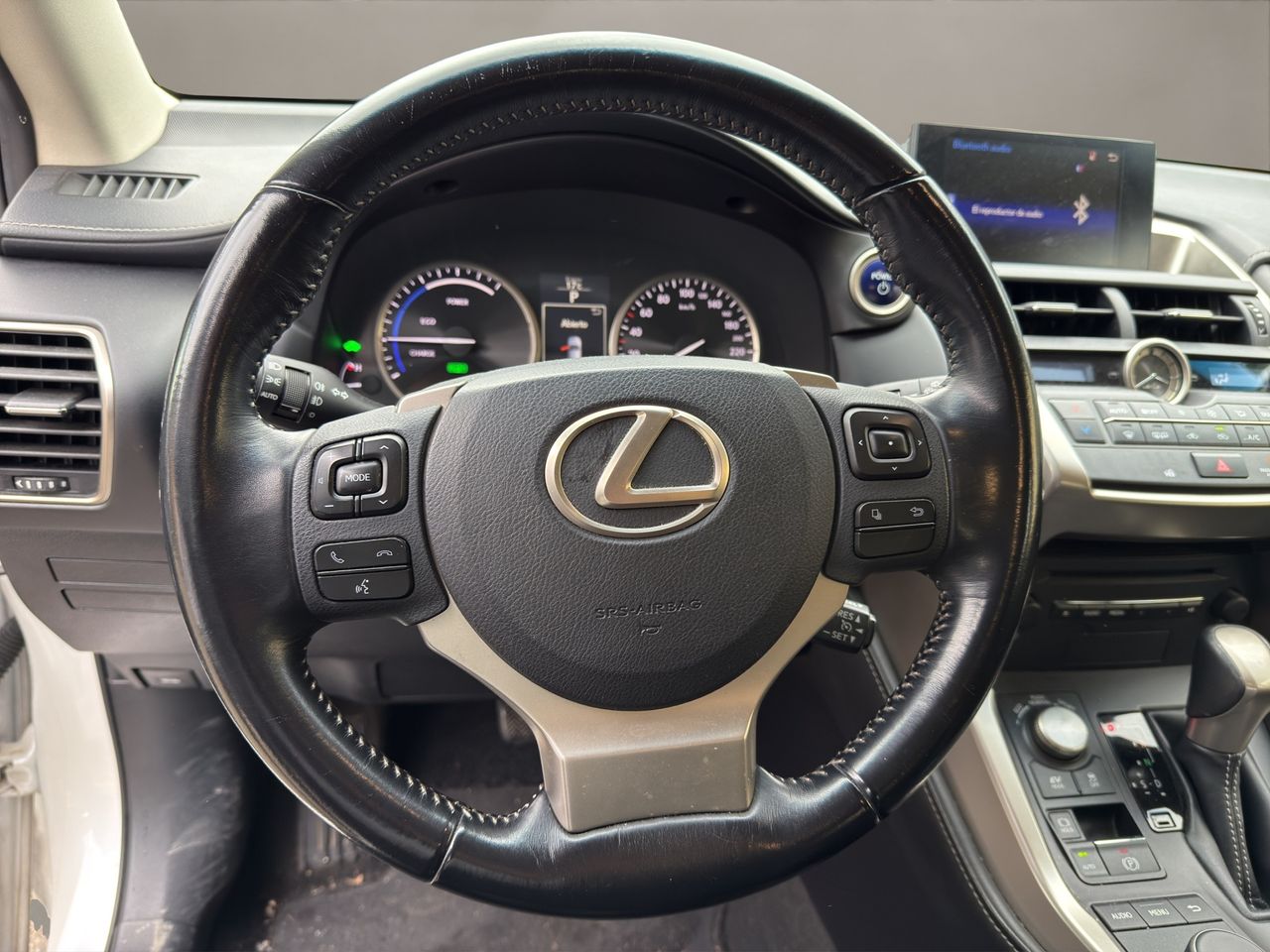 Lexus NX 2.5 300h  - Foto 2