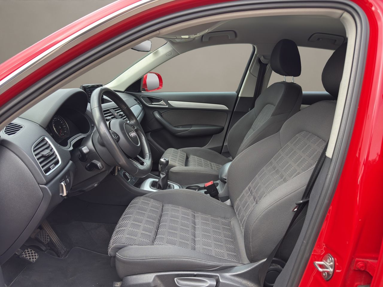 Audi Q3 2.0 TDI  - Foto 2