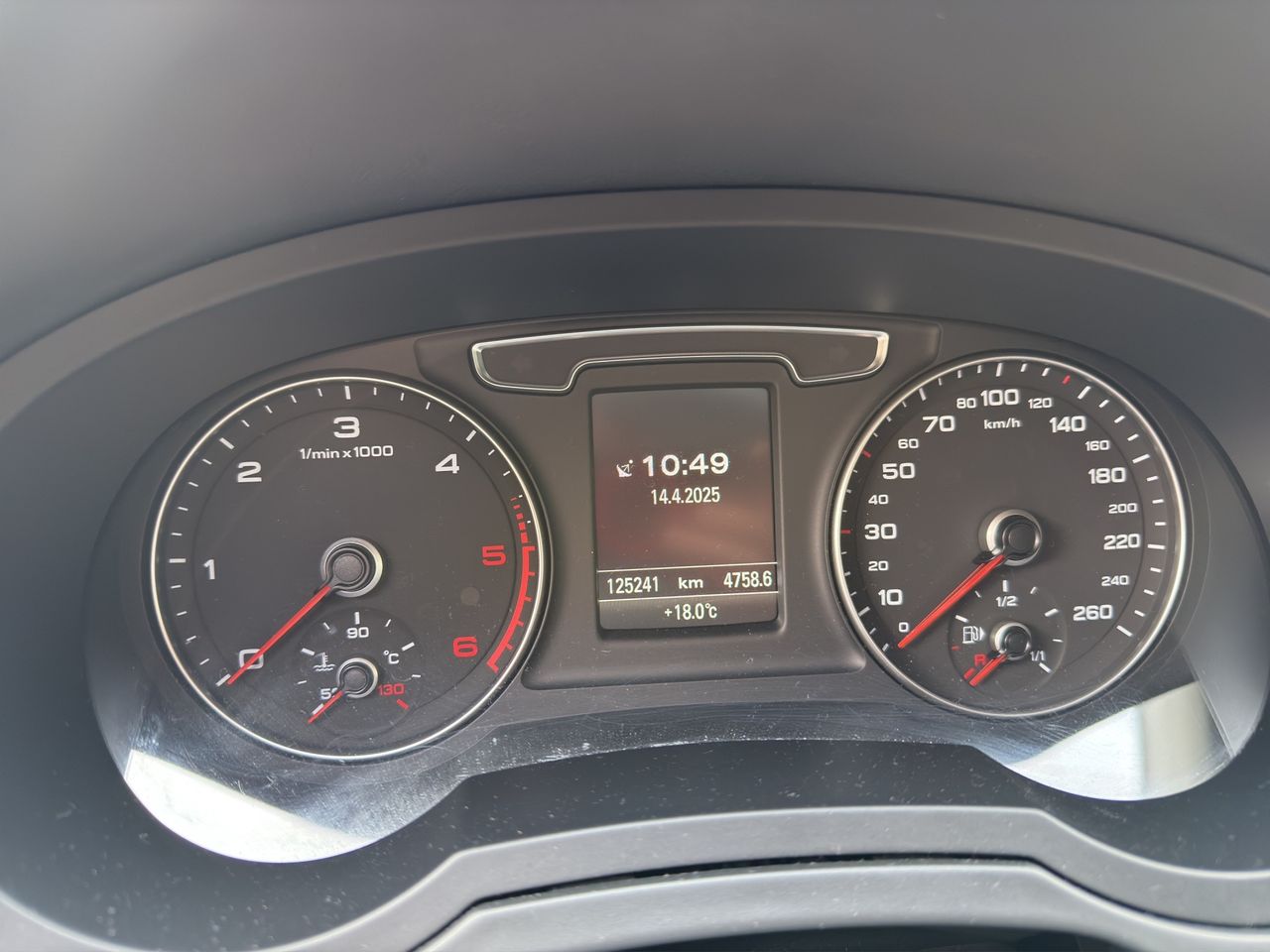 Audi Q3 2.0 TDI  - Foto 2