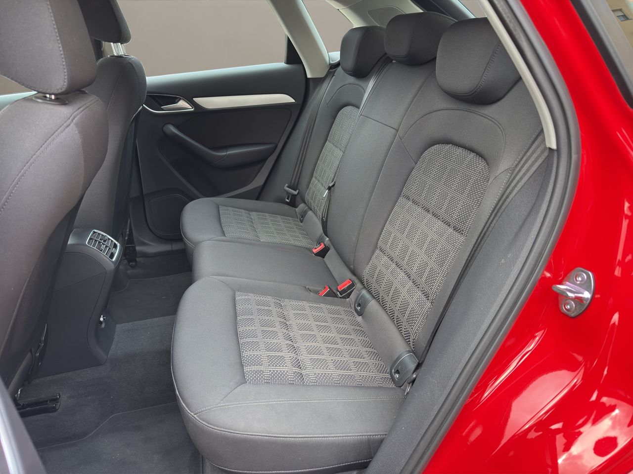 Audi Q3 2.0 TDI  - Foto 2