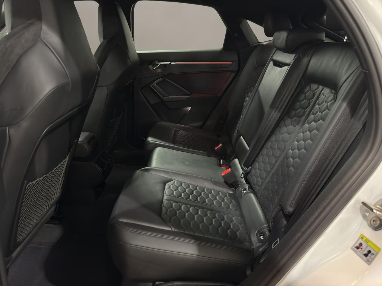 Audi Q3 RS 2.5 TFSI quattro - Foto 2