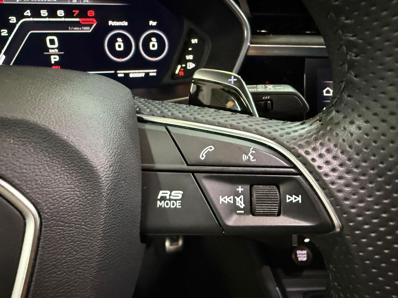 Audi Q3 RS 2.5 TFSI quattro - Foto 2