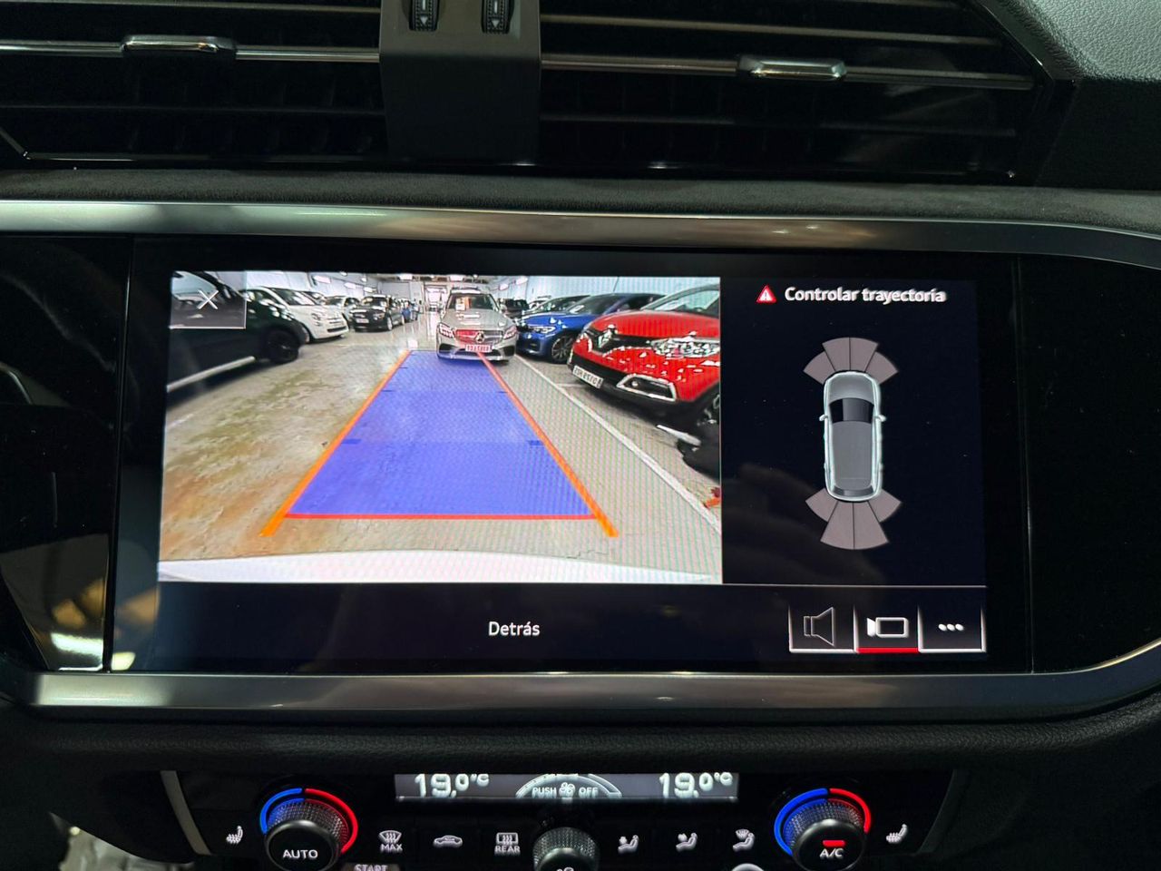Audi Q3 RS 2.5 TFSI quattro - Foto 2