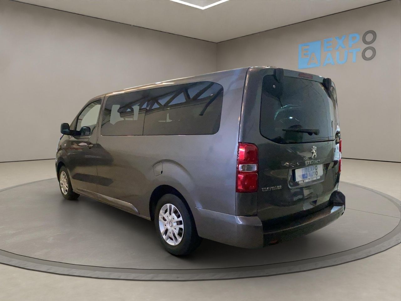 Peugeot Traveller Business 1.5 BlueHDi 120 Long  - Foto 2