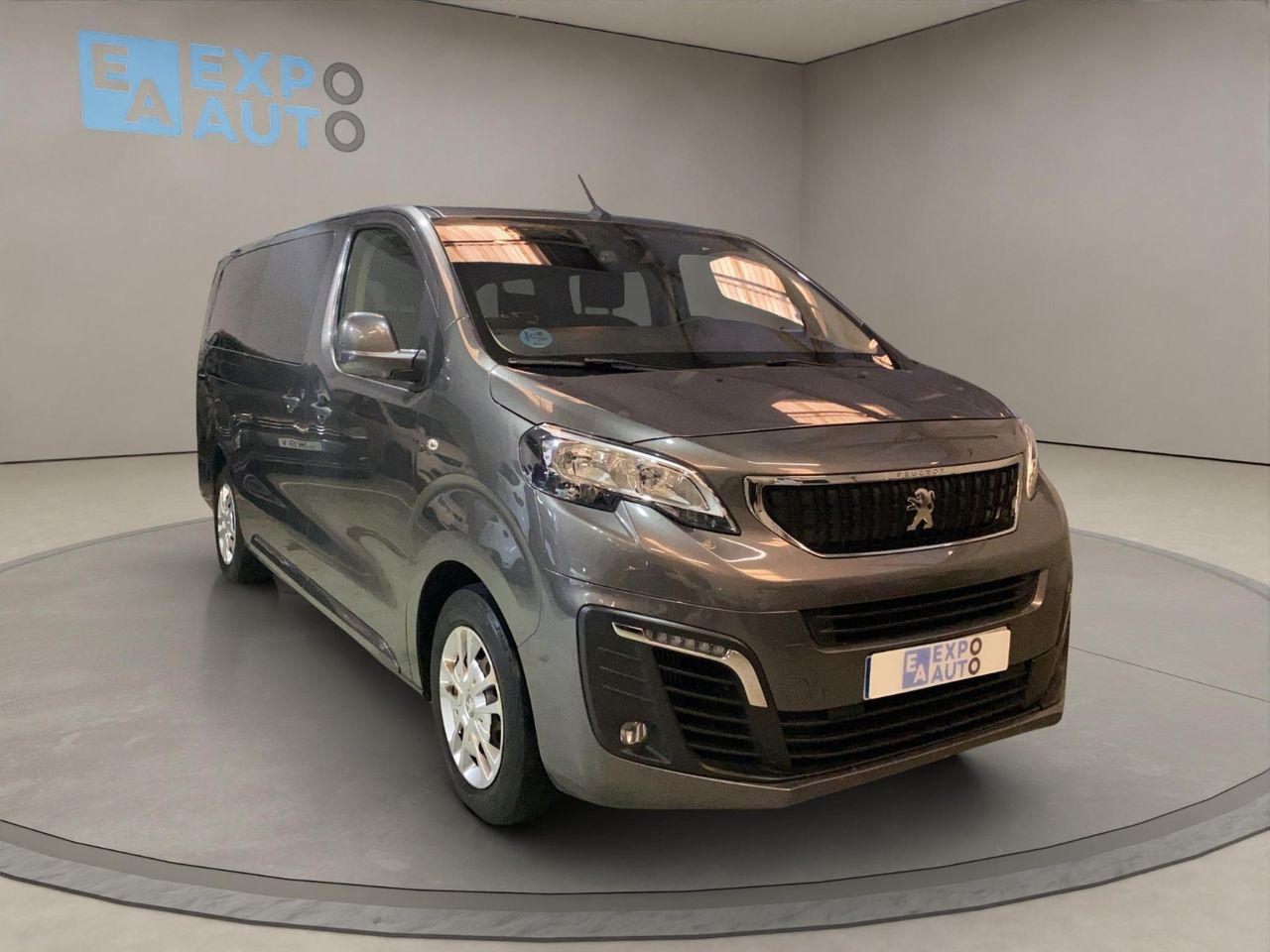 Peugeot Traveller Business 1.5 BlueHDi 120 Long  - Foto 2