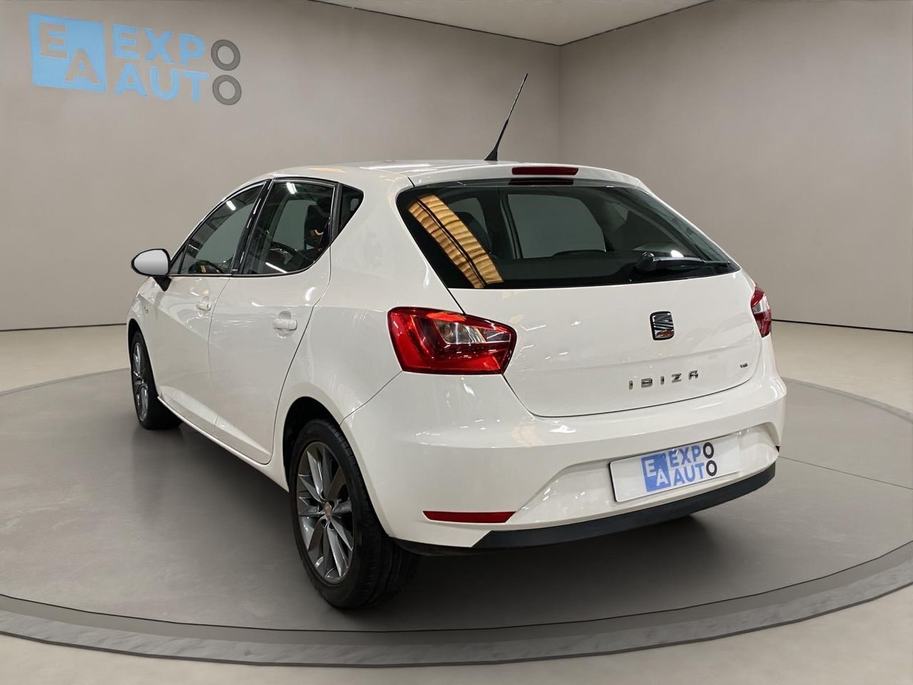 Seat Ibiza 1.2 TSI 85cv Style ITech - Foto 2