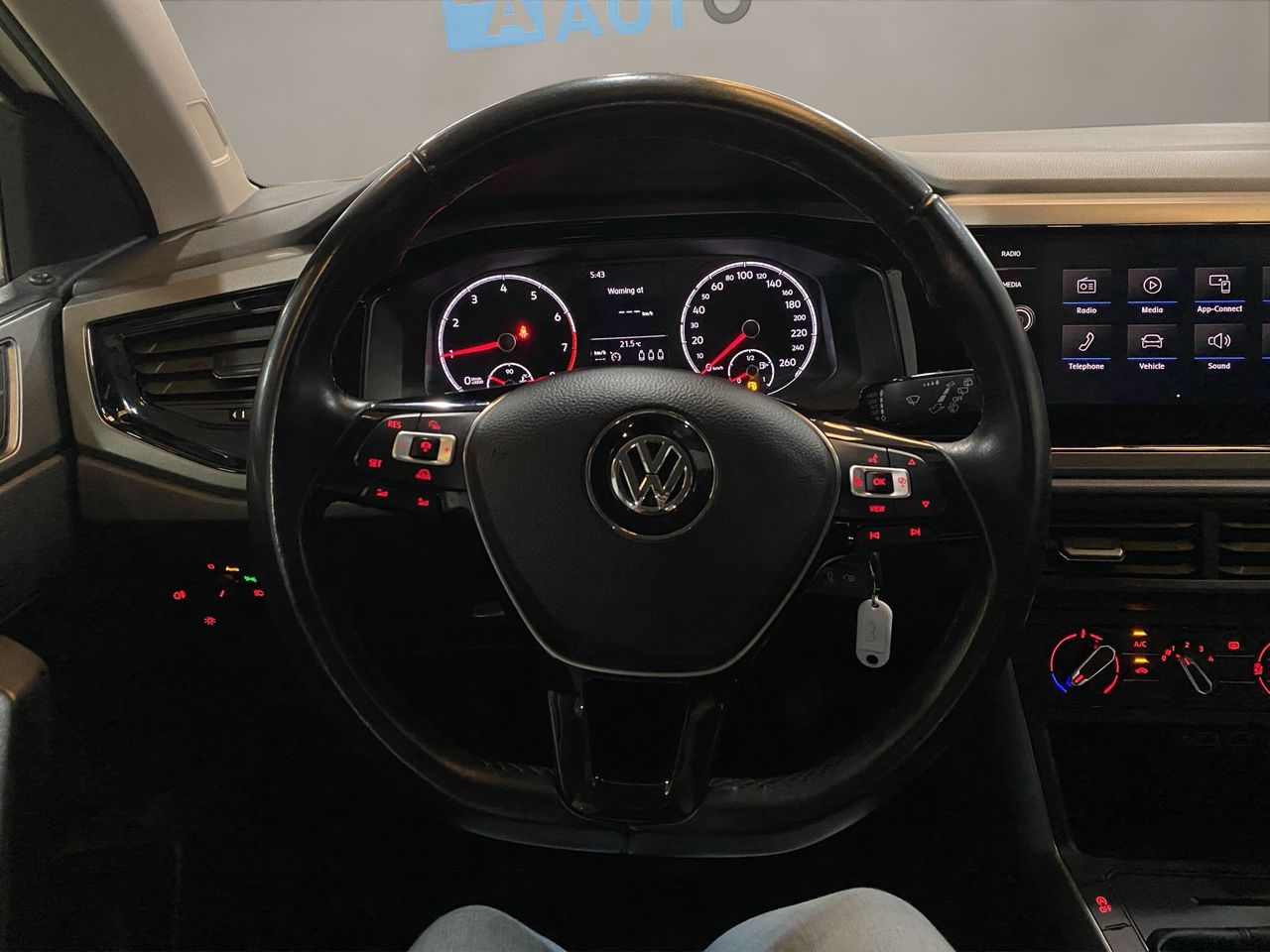 Volkswagen Polo Advance 1.0 TSI 70kW (95CV) - Foto 2