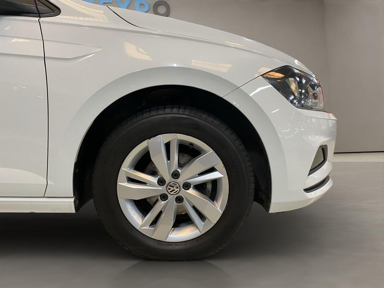 Volkswagen Polo Advance 1.0 TSI 70kW (95CV) - Foto 2