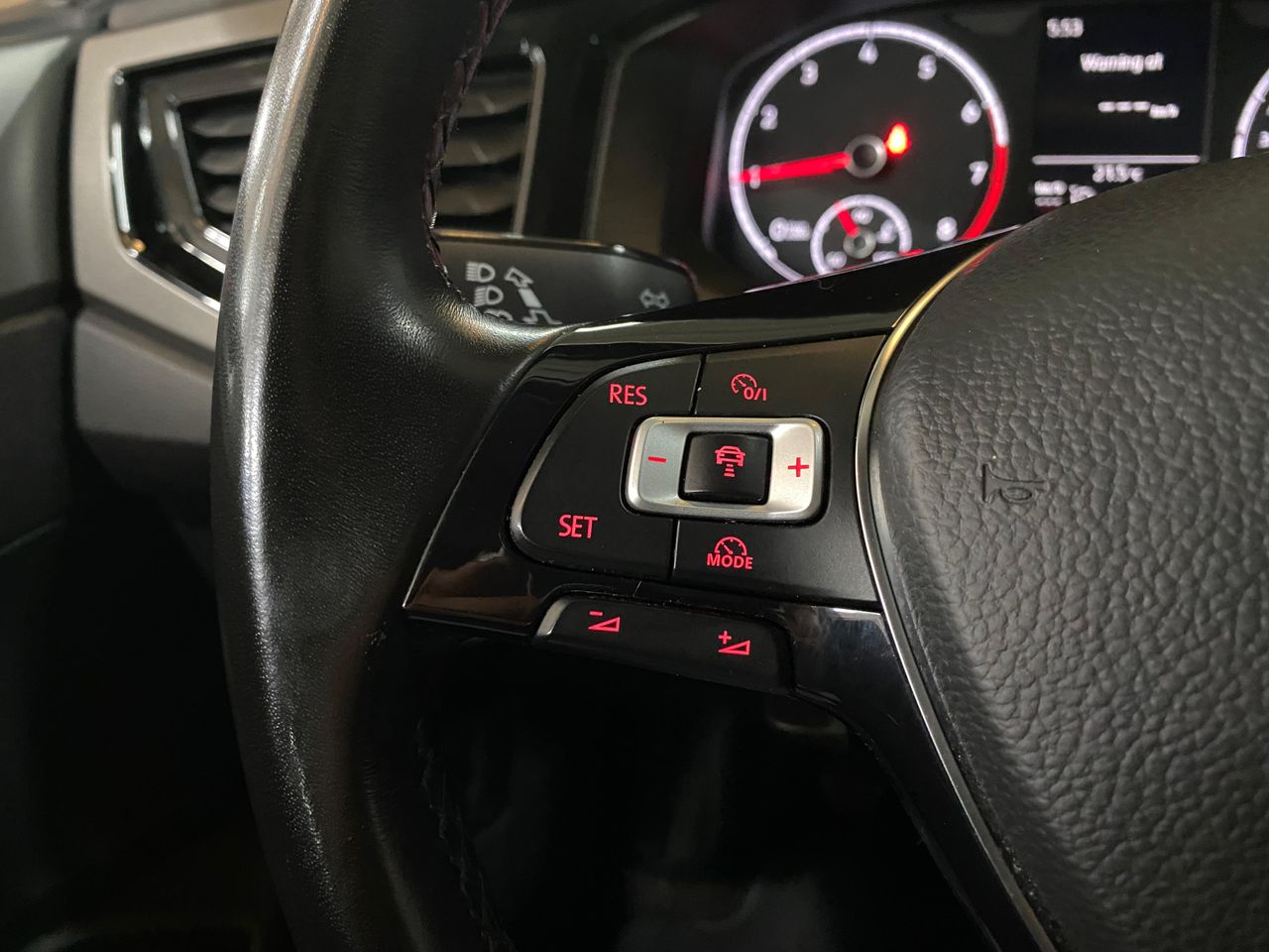 Volkswagen Polo Advance 1.0 TSI 70kW (95CV) - Foto 2