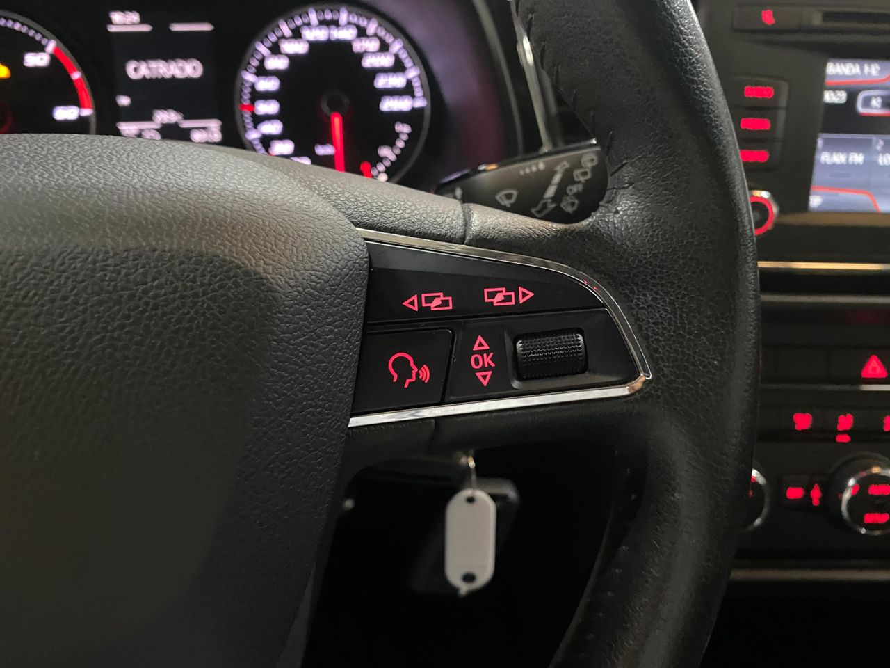 Seat Leon 1.6 105cv  - Foto 2
