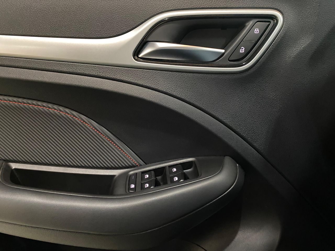 MG ZS EV Luxury Long Range - Foto 2