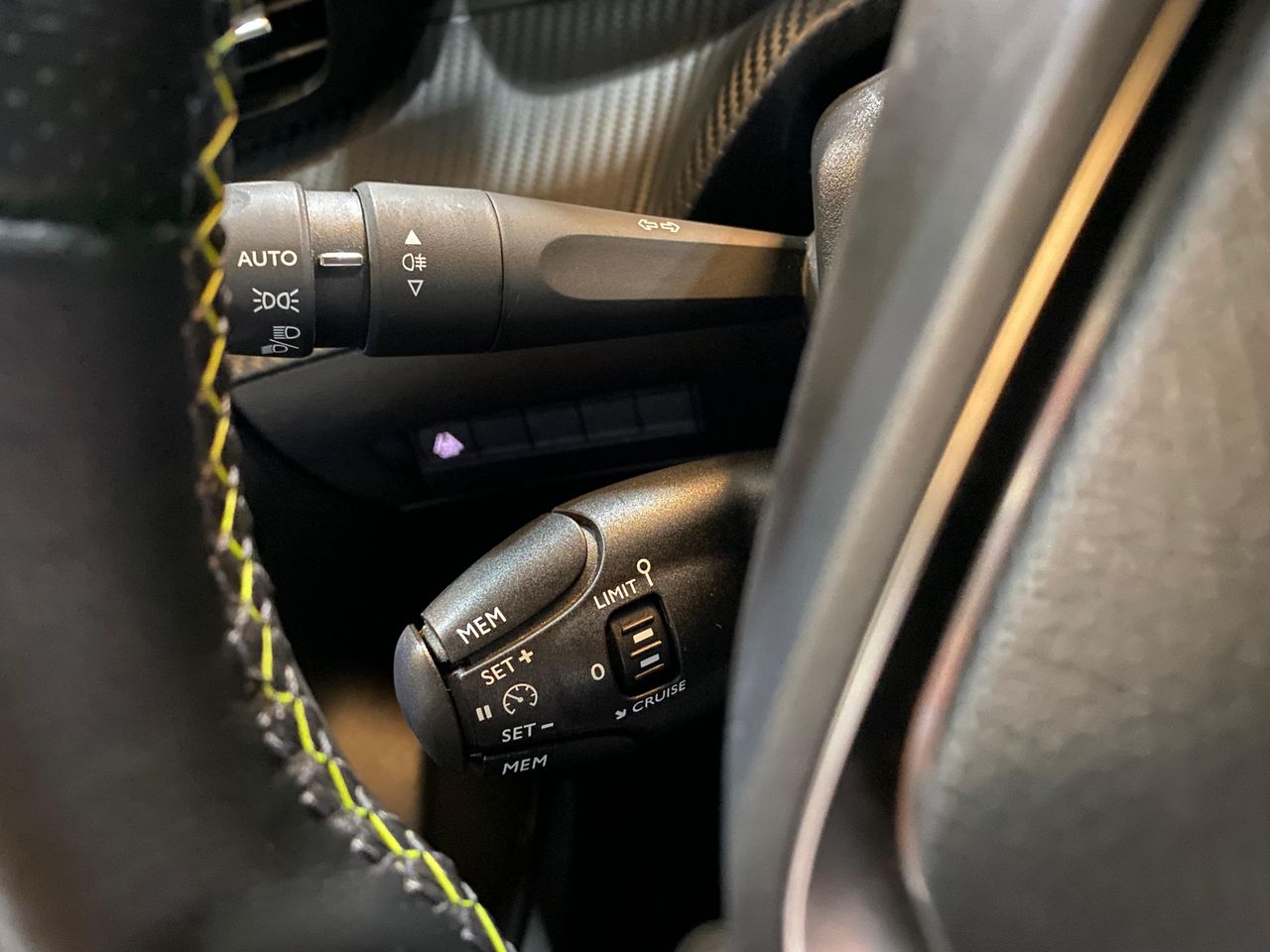 Peugeot e-208 Eléctrico GT - Foto 2