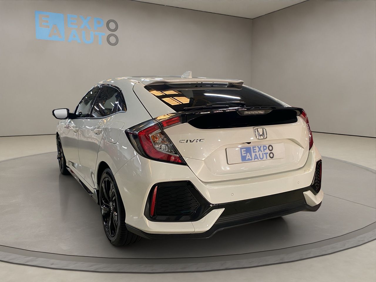 Honda Civic 1.0 I-VTEC TURBO EXECUTIVE - Foto 2