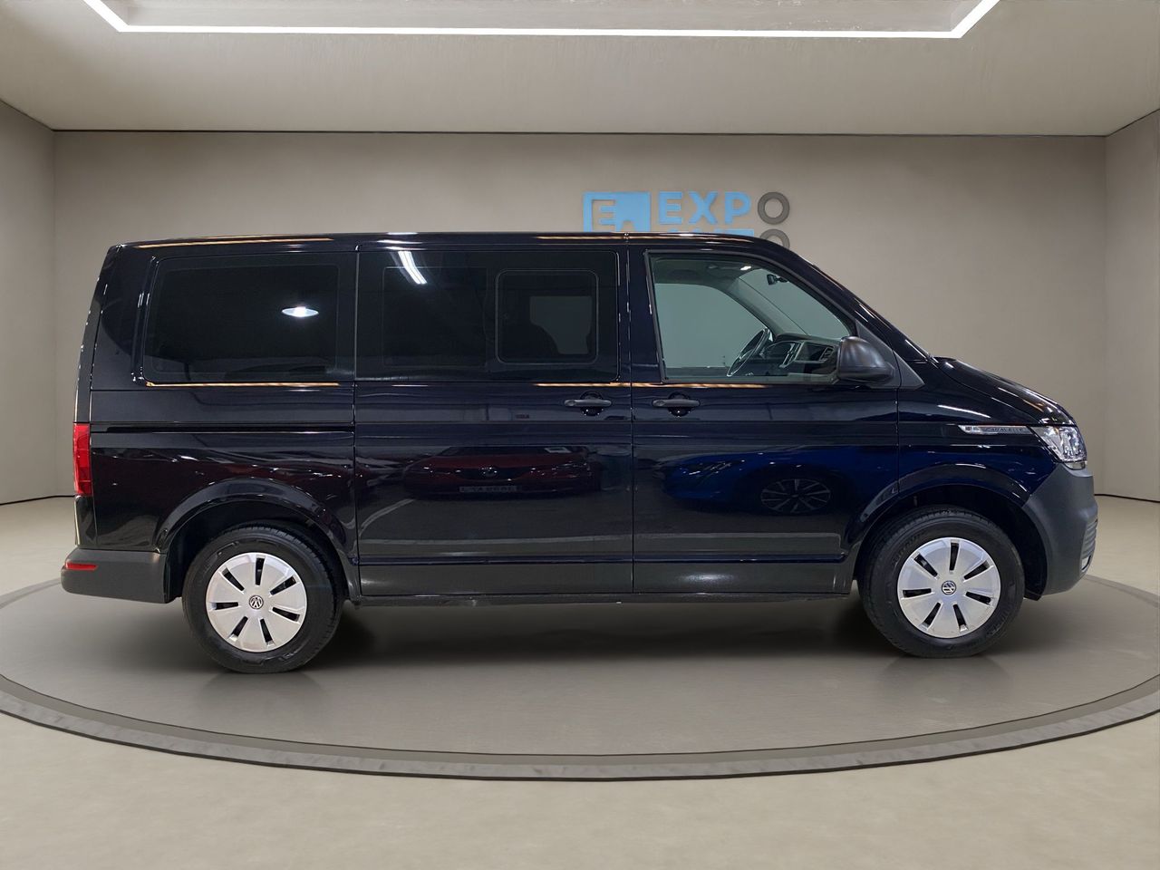 Volkswagen Caravelle kombi 9 plazas  - Foto 2