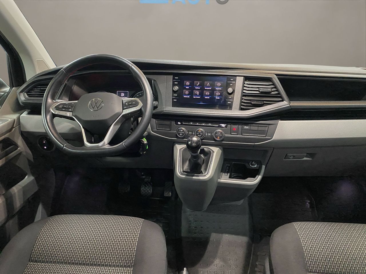 Volkswagen Caravelle kombi 9 plazas  - Foto 2