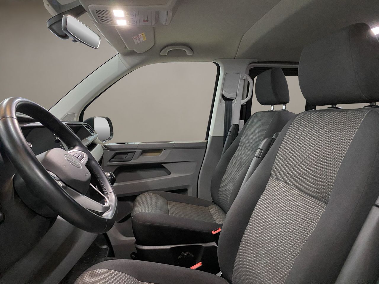 Volkswagen Caravelle kombi 9 plazas  - Foto 2