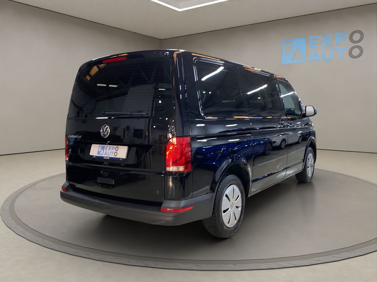 Volkswagen Caravelle kombi 9 plazas  - Foto 2