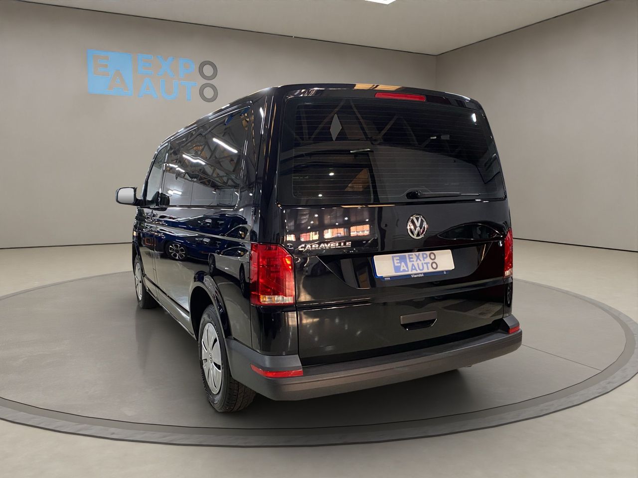 Volkswagen Caravelle kombi 9 plazas  - Foto 2