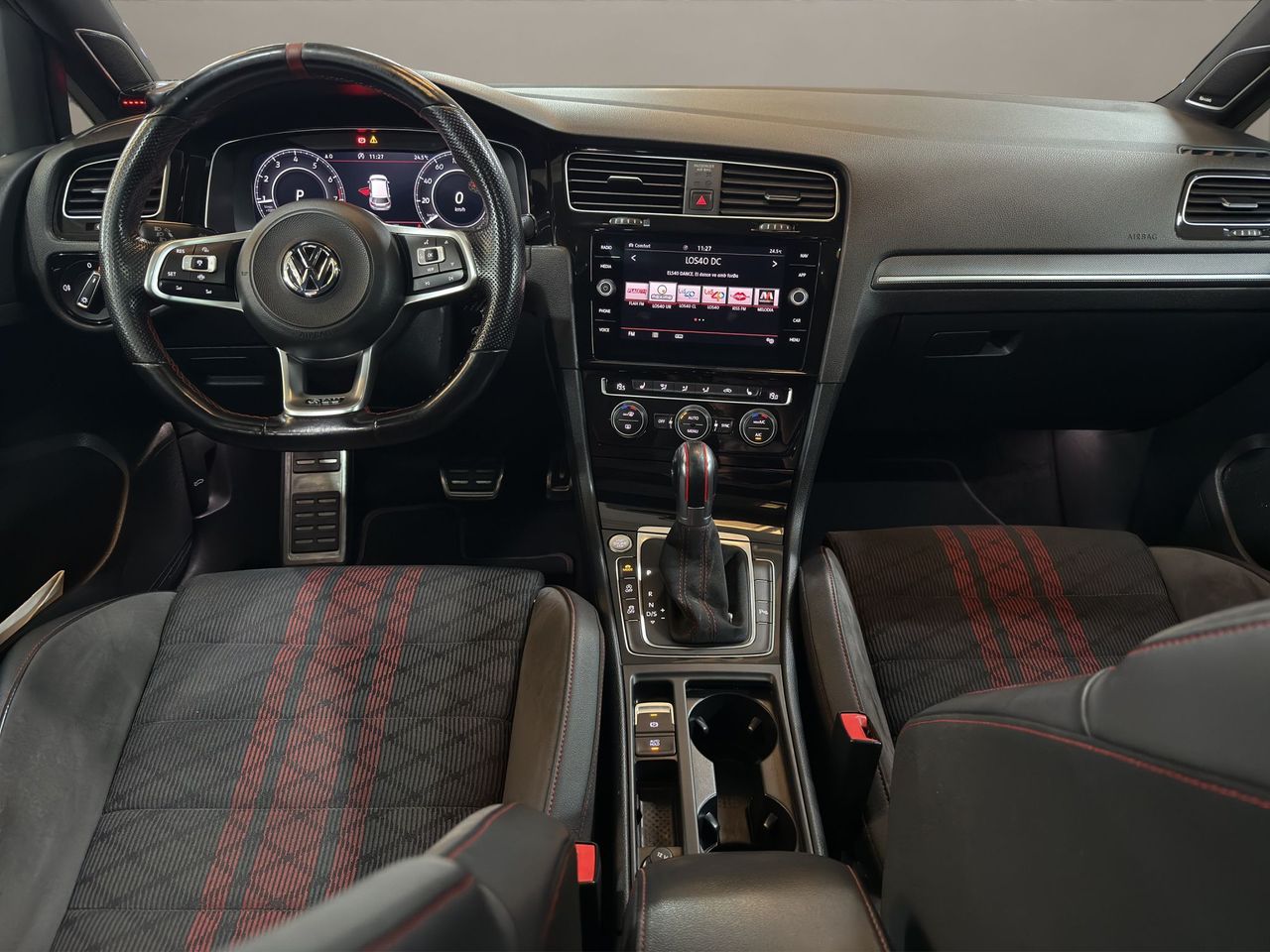 Volkswagen Golf GTI TCR 2.0 TSI 213kW(290CV) DSG - Foto 2
