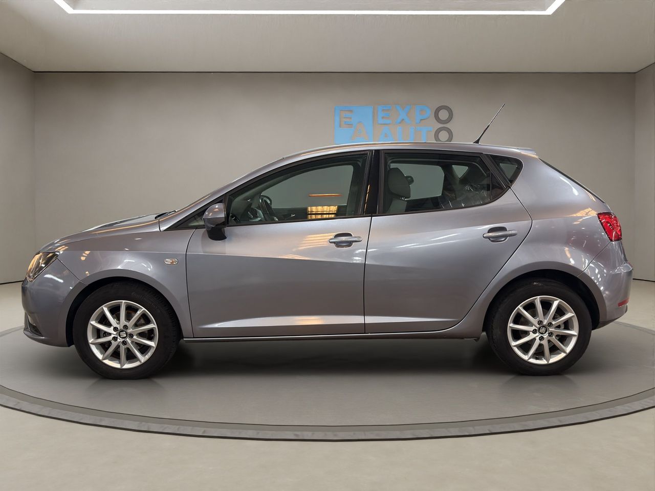 Seat Ibiza 1.4 TDI 90cv Style DSG - Foto 2