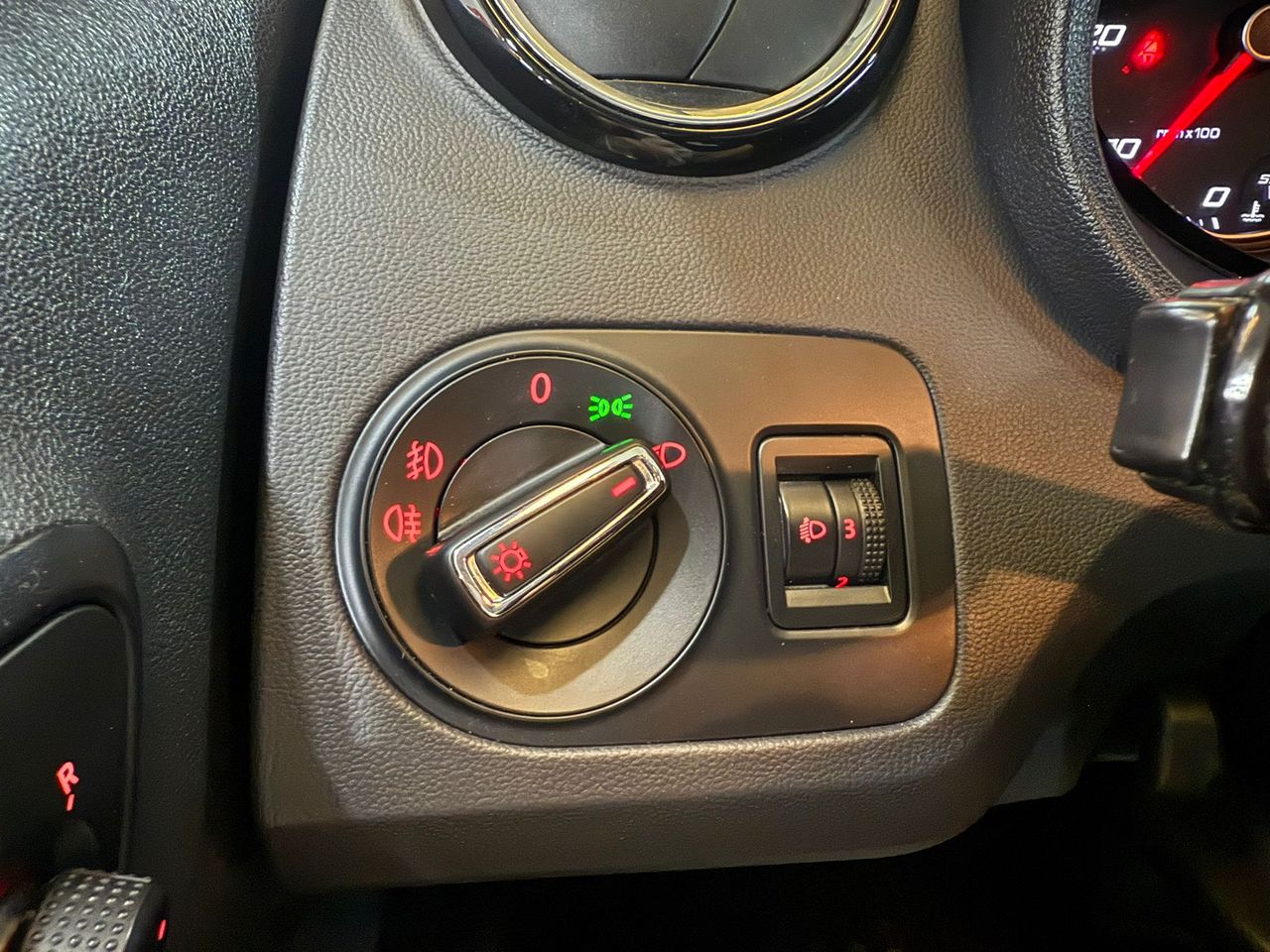 Seat Ibiza 1.4 TDI 90cv Style DSG - Foto 2