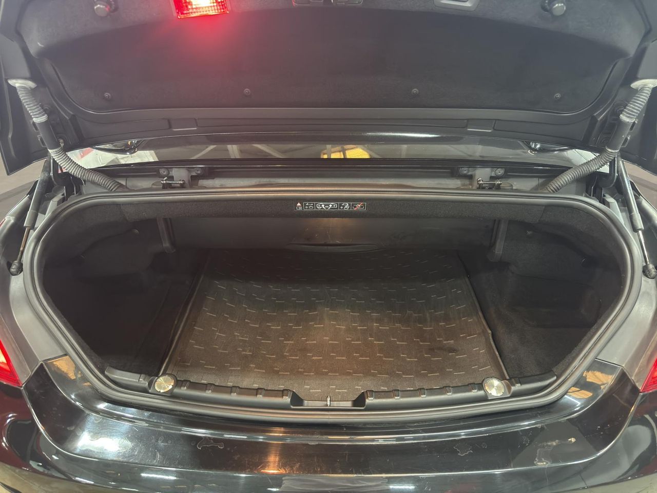 BMW Serie 6 650i xDrive - Foto 2