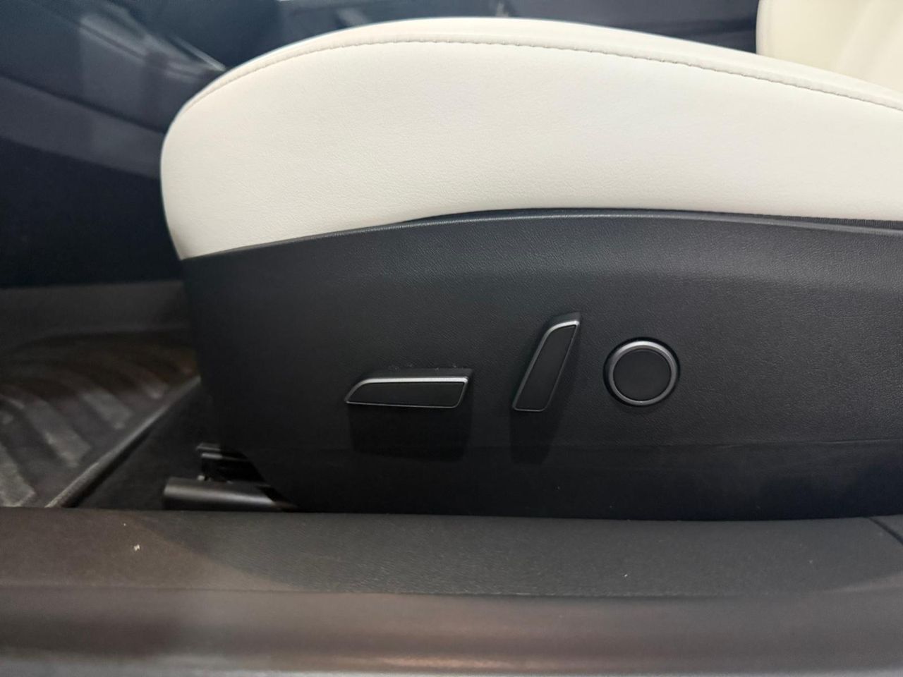 Tesla Model 3 Gran Autonomía RWD - Foto 2