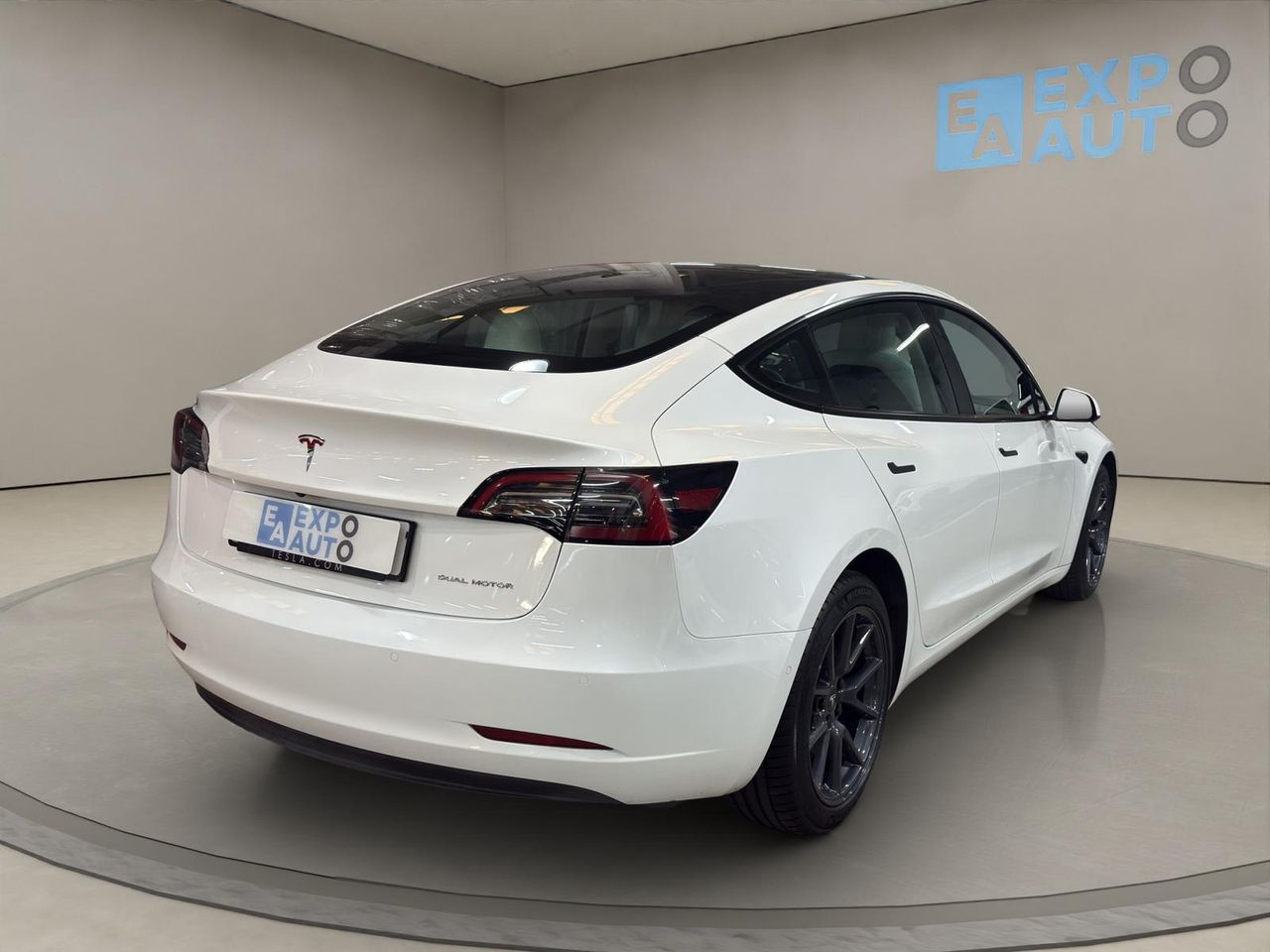 Tesla Model 3 Gran Autonomía RWD - Foto 2