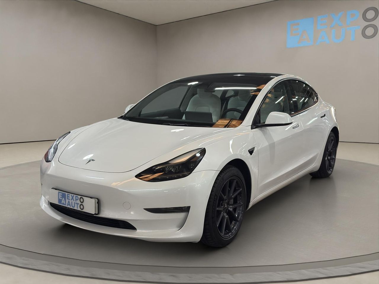 Tesla Model 3 Gran Autonomía RWD - Foto 2