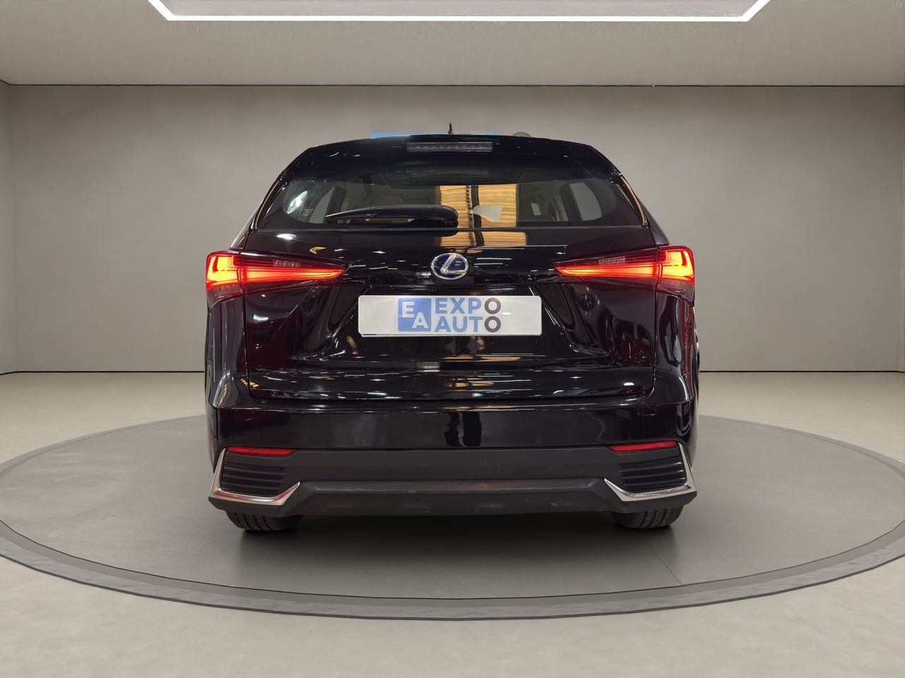 Lexus NX 2.5 300h F Sport Panorámico 4WD - Foto 2