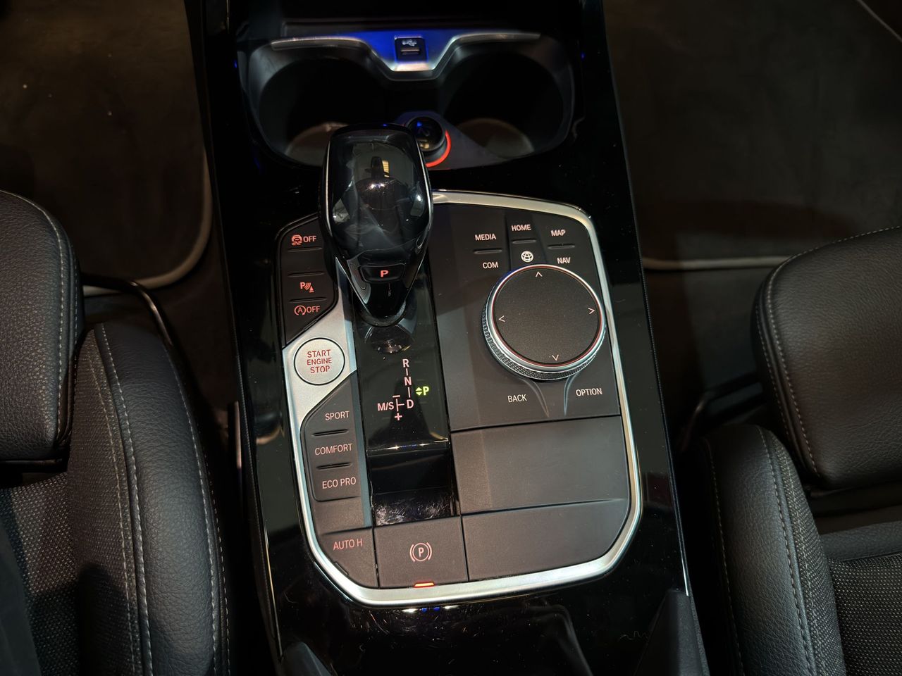 BMW Serie 1 118i Auto. - Foto 2